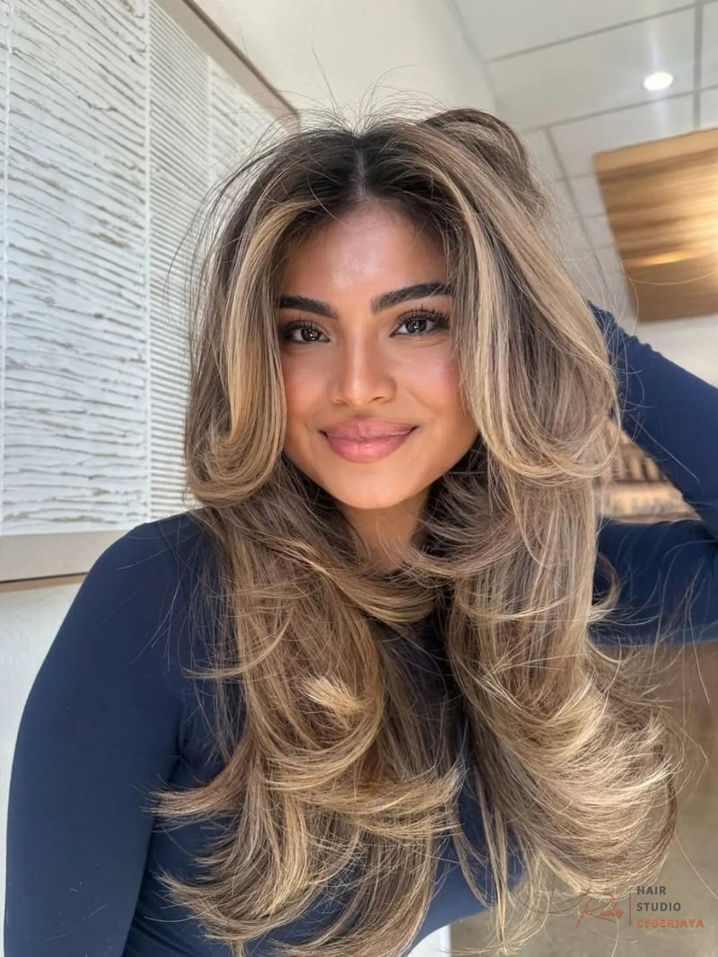 Straight Beige Blonde Hair Elegant Straight Beige Blonde Hair Styles